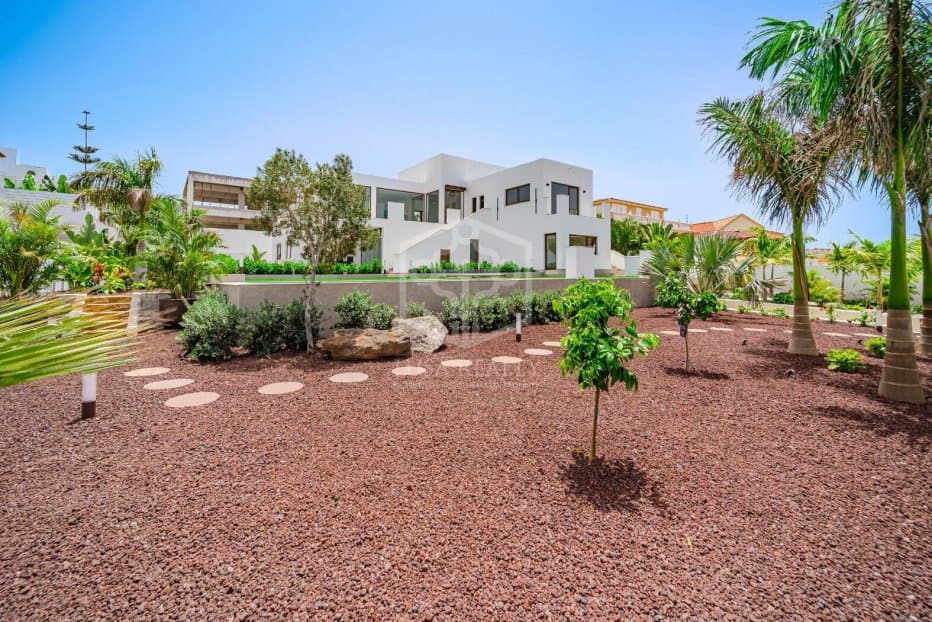 Villa à Adeje, Tenerife, Espagne 5 chambres, 343 m2 No. 194462