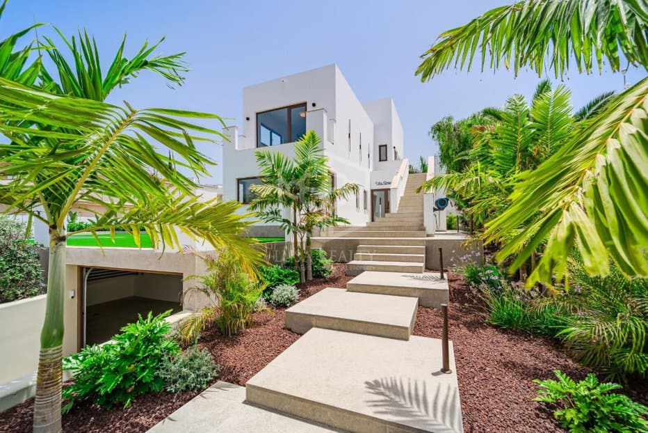 Villa à Adeje, Tenerife, Espagne 5 chambres, 343 m2 No. 194462