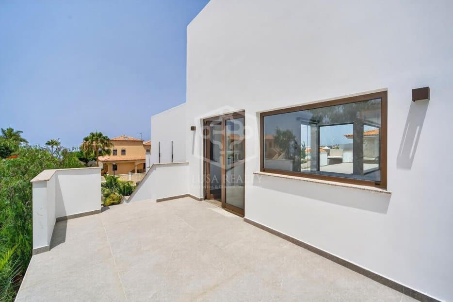 Villa à Adeje, Tenerife, Espagne 5 chambres, 343 m2 No. 194462