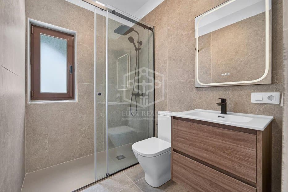 Villa à Adeje, Tenerife, Espagne 5 chambres, 343 m2 No. 194462