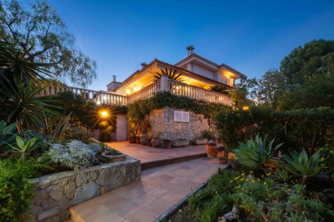 Huvila Cas Catala, Mallorca, Espanja 5 makuuhuonetta, 409 m2 No. 146540