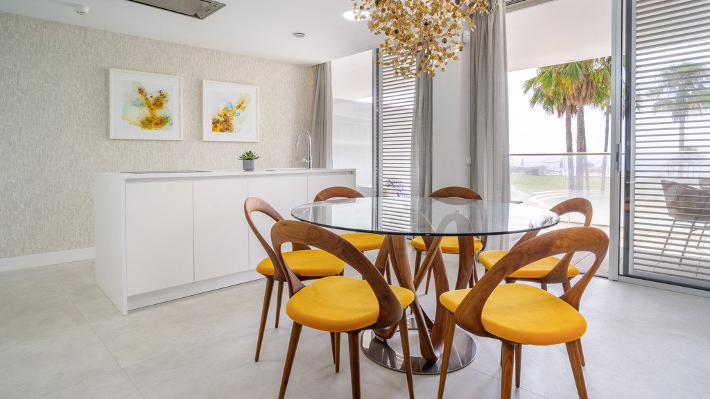 Apartment in Estepona, Malaga, Spain 3 bedrooms, 180 sq.m. No. 161014
