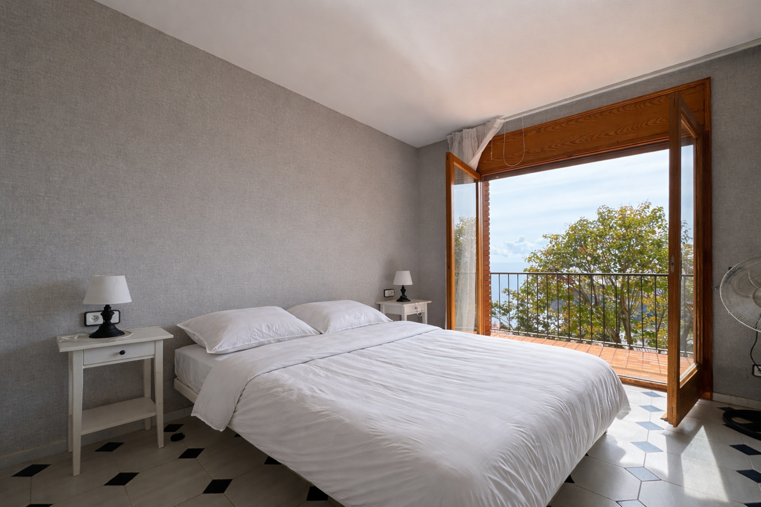 Talo Blanes, Girona, Espanja 4 makuuhuonetta, 235 m2 No. 161017