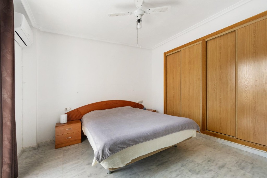Villa Alicante, Spānijā 4 istabas, 253 m2 Nr. 145191