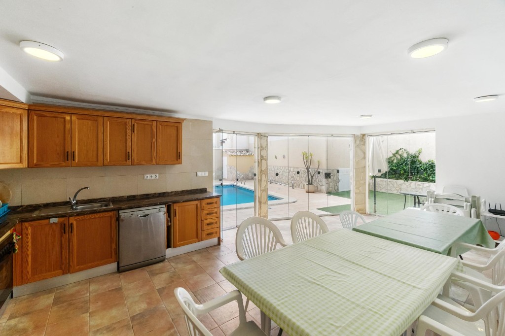 Villa Alicante, Spānijā 4 istabas, 253 m2 Nr. 145191