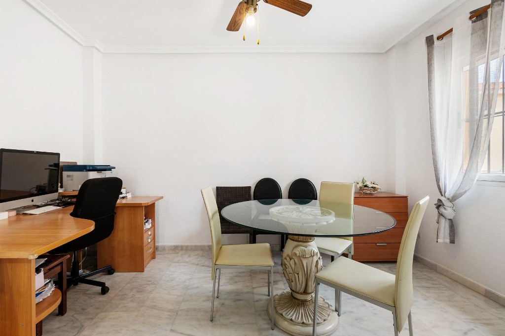 Villa Alicante, Spānijā 4 istabas, 253 m2 Nr. 145191