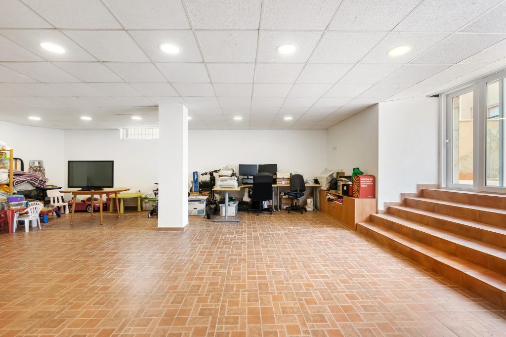 Villa Alicante, Spānijā 4 istabas, 253 m2 Nr. 145191
