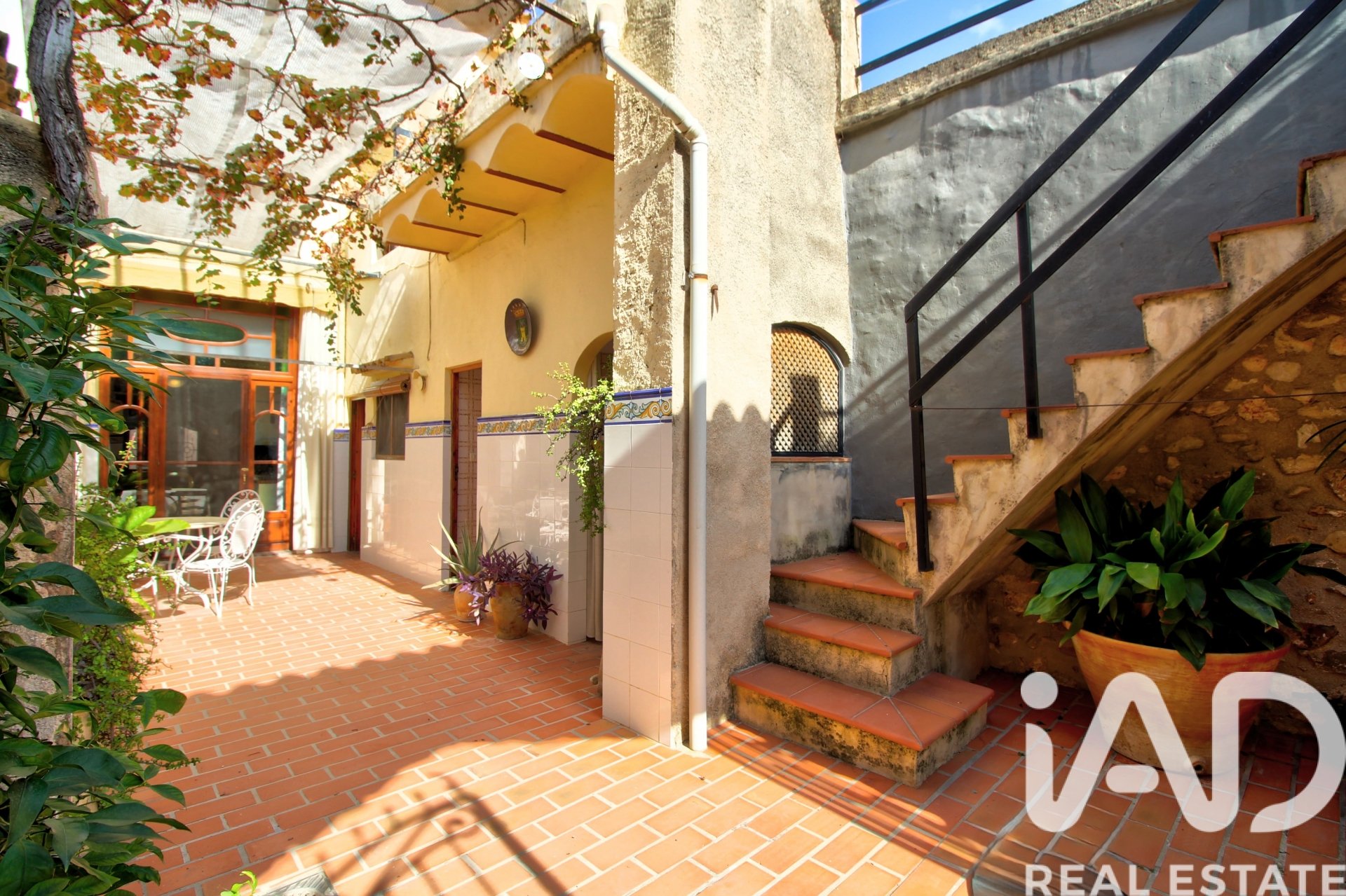 Huvila Valencia, Espanja 5 makuuhuonetta, 227 m2 No. 195866