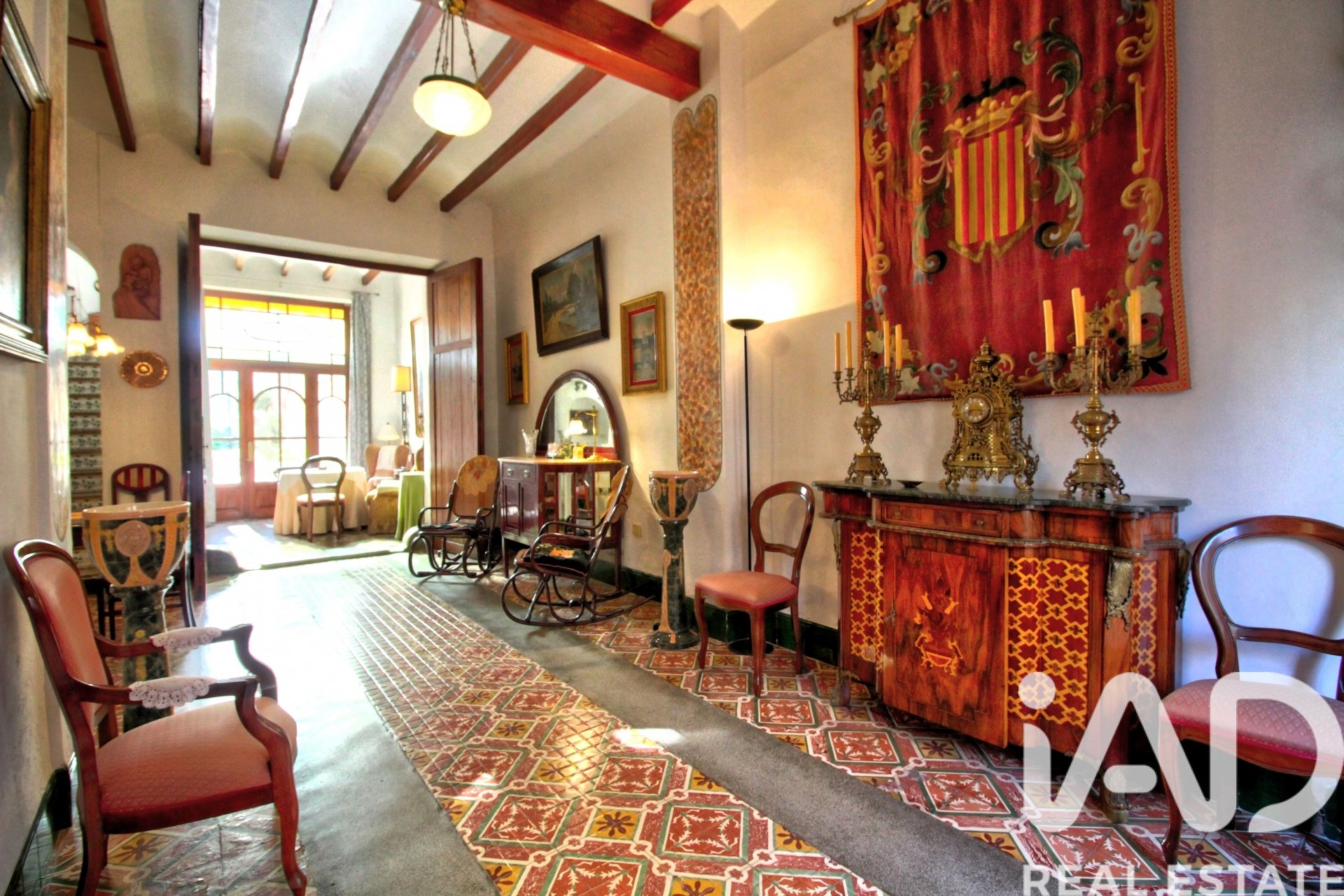 Huvila Valencia, Espanja 5 makuuhuonetta, 227 m2 No. 195866