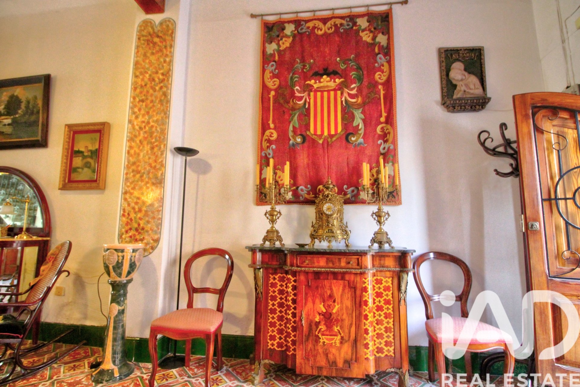 Huvila Valencia, Espanja 5 makuuhuonetta, 227 m2 No. 195866