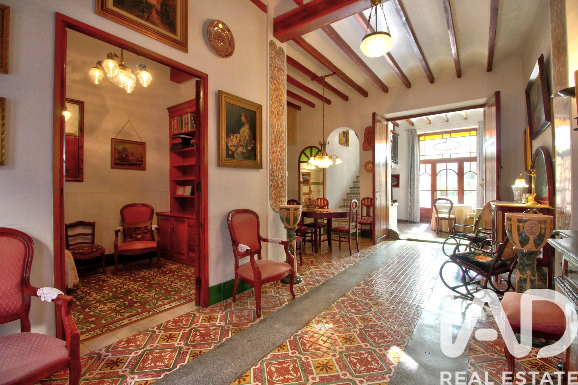 Huvila Valencia, Espanja 5 makuuhuonetta, 227 m2 No. 195866