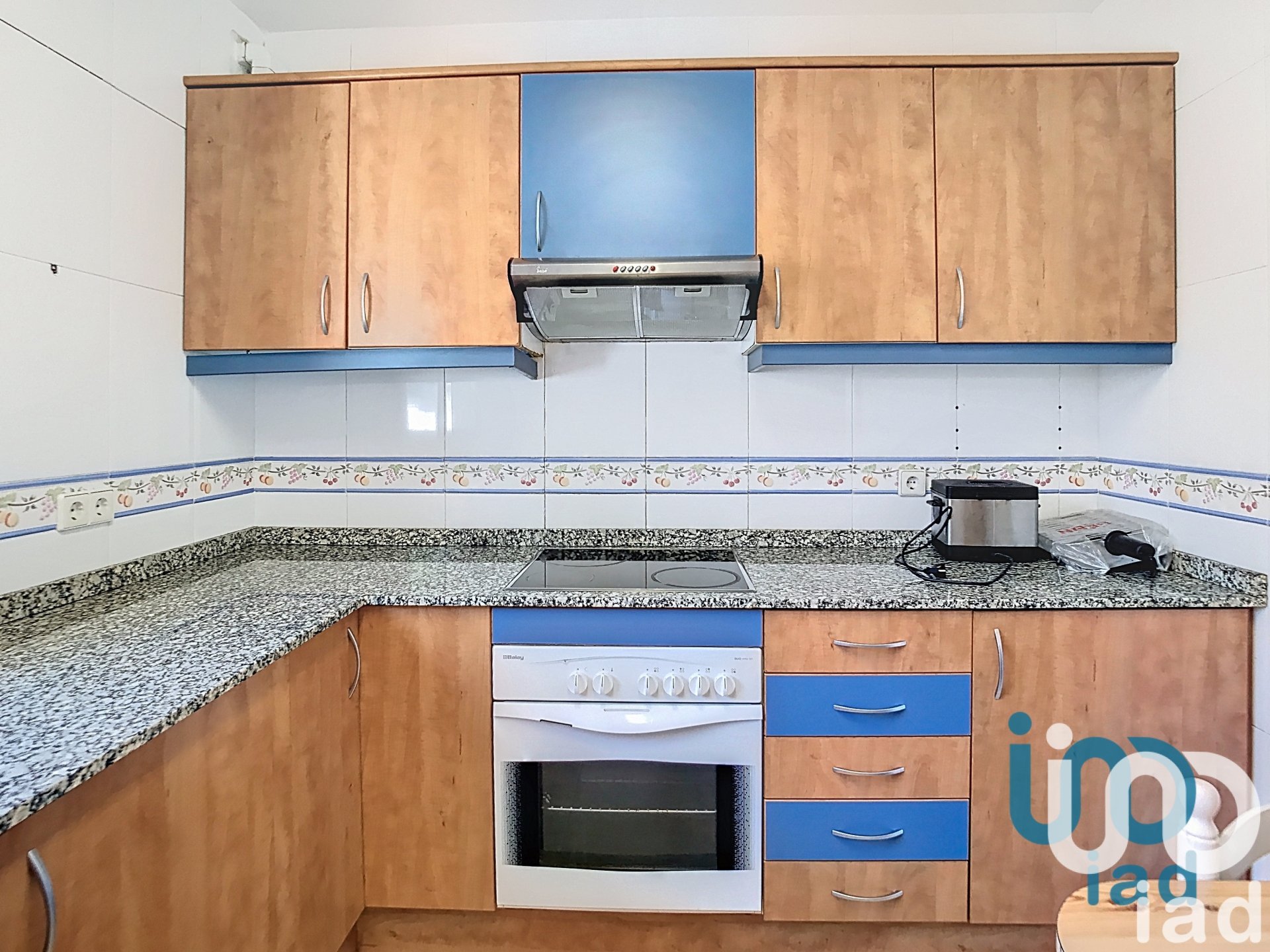 Radhus i Roda de Berà, Tarragona, Spanien 4 sovrum, 118 kvm. Nr. 195868