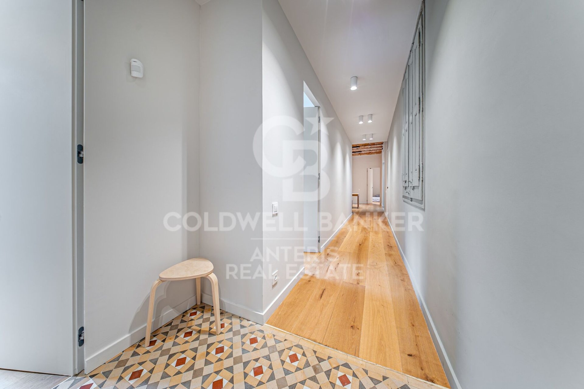 Wohnung in Barcelona, Spanien 4 Schlafzimmer, 129 m2 Nr. 178705