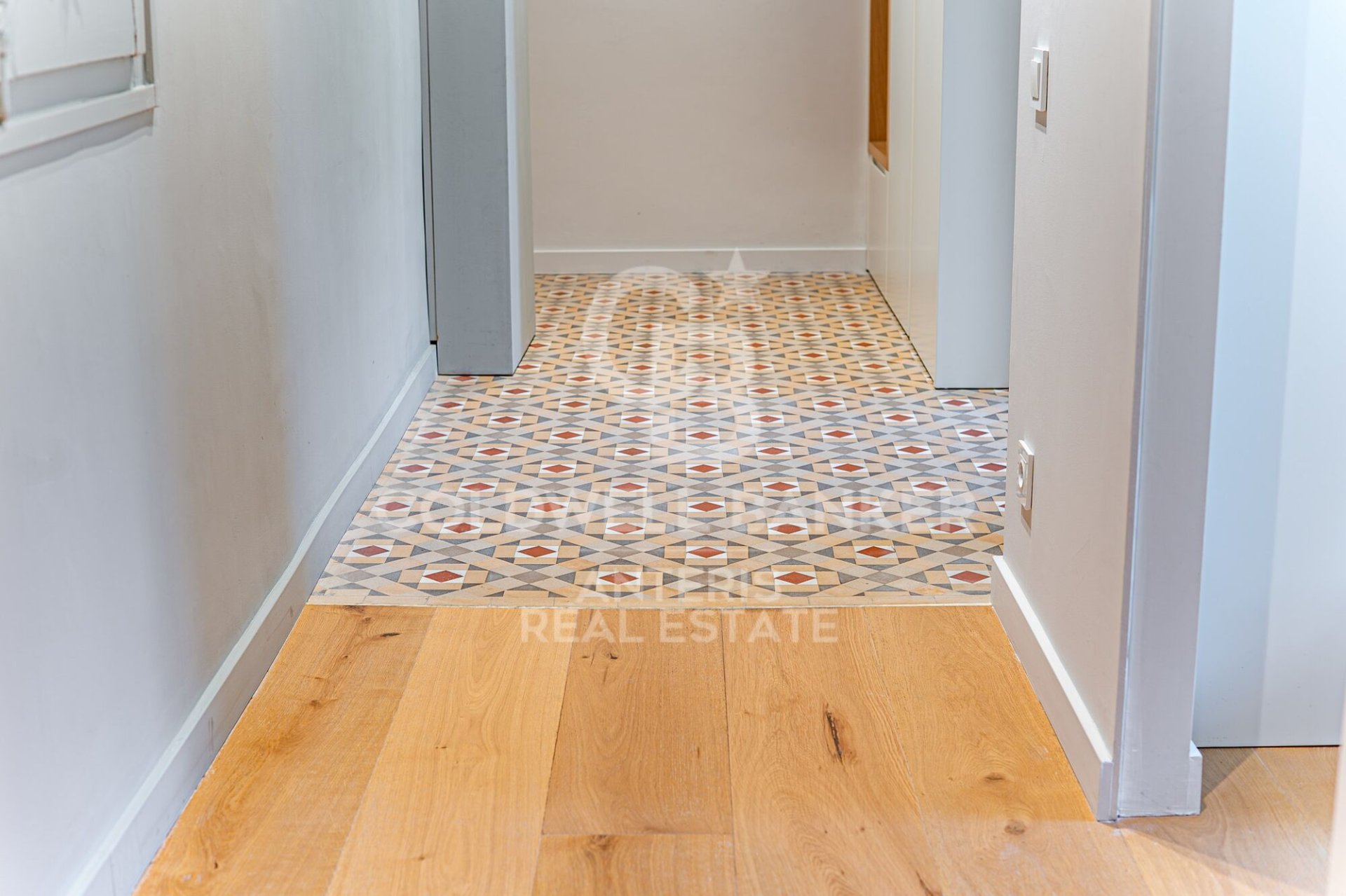 Wohnung in Barcelona, Spanien 4 Schlafzimmer, 129 m2 Nr. 178705