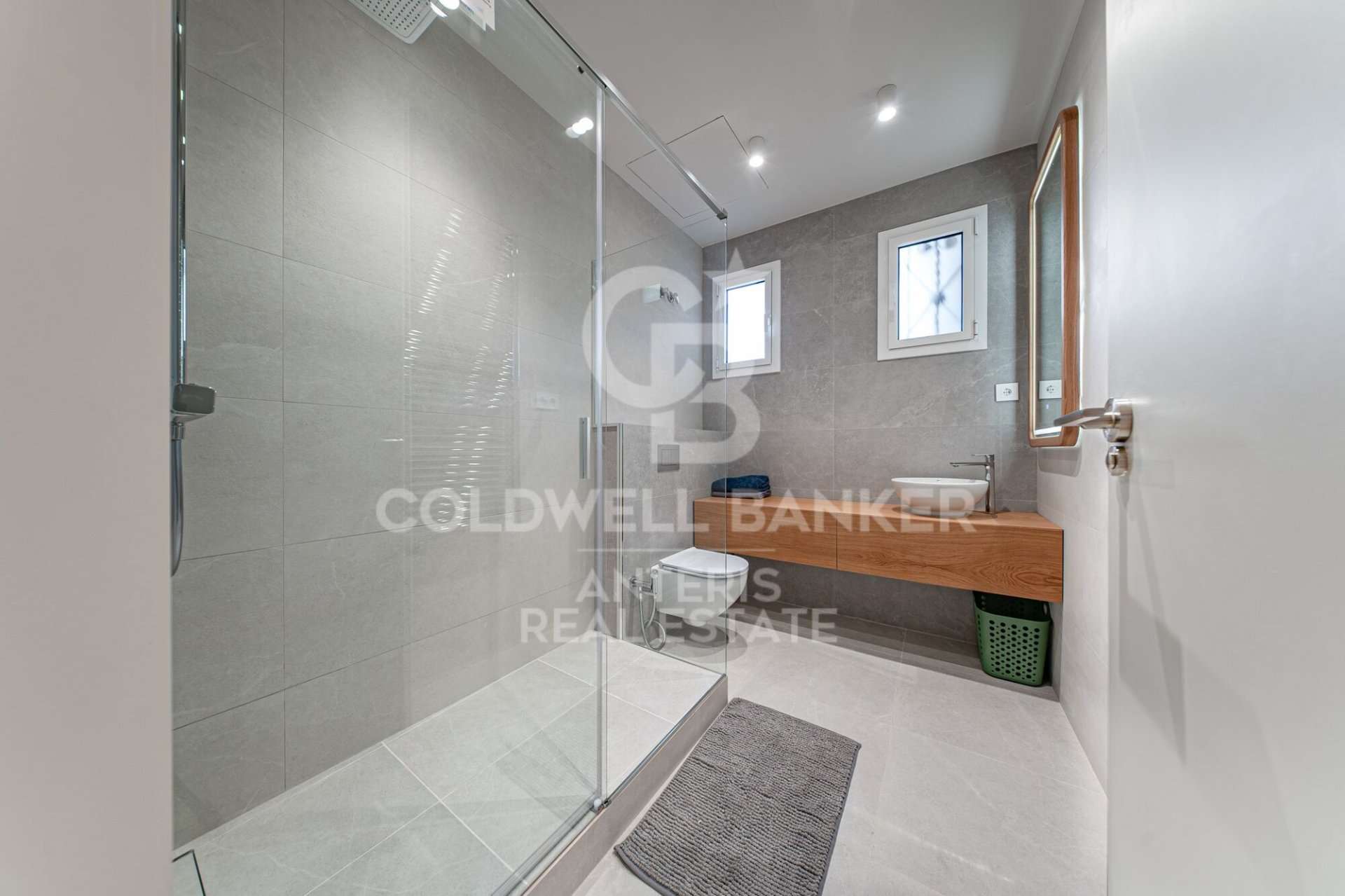 Wohnung in Barcelona, Spanien 4 Schlafzimmer, 129 m2 Nr. 178705