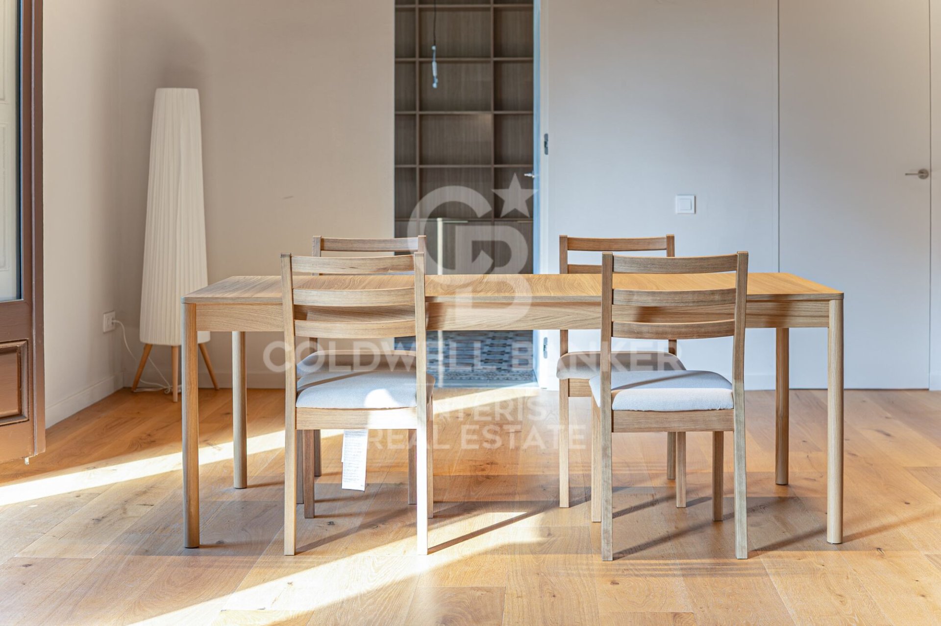 Wohnung in Barcelona, Spanien 4 Schlafzimmer, 129 m2 Nr. 178705