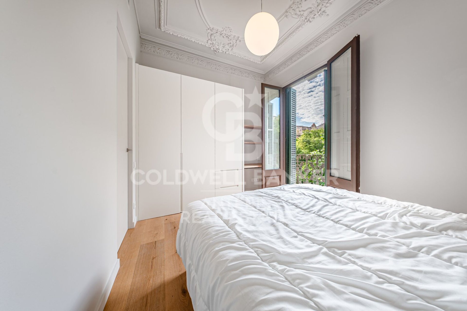 Wohnung in Barcelona, Spanien 4 Schlafzimmer, 129 m2 Nr. 178705