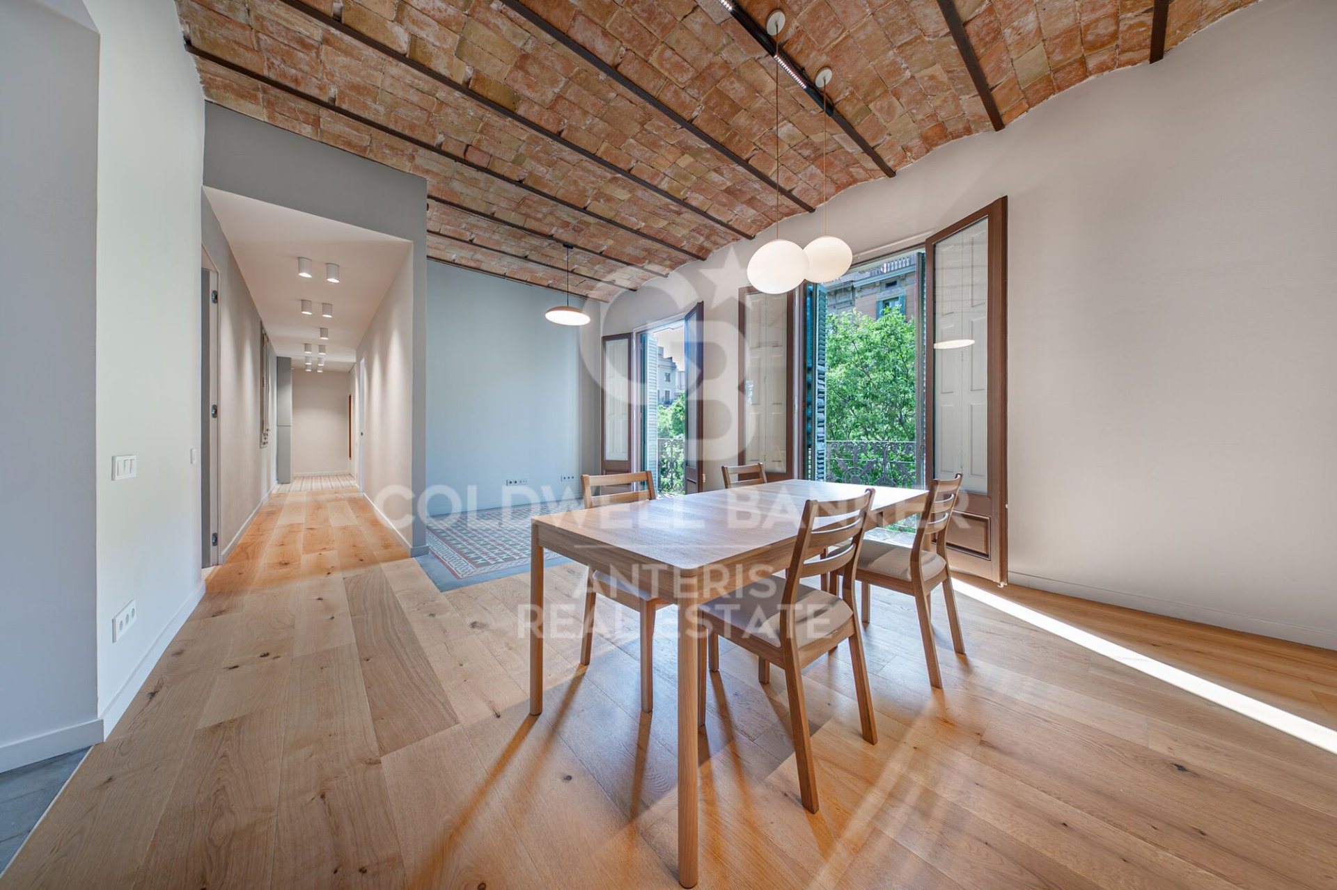 Wohnung in Barcelona, Spanien 4 Schlafzimmer, 129 m2 Nr. 178705
