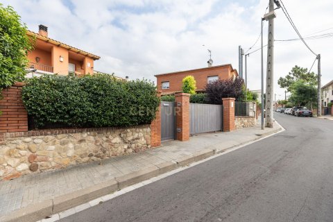 Zemes gabals Parets del Vallès, Barcelona, Spānijā Nr. 182390