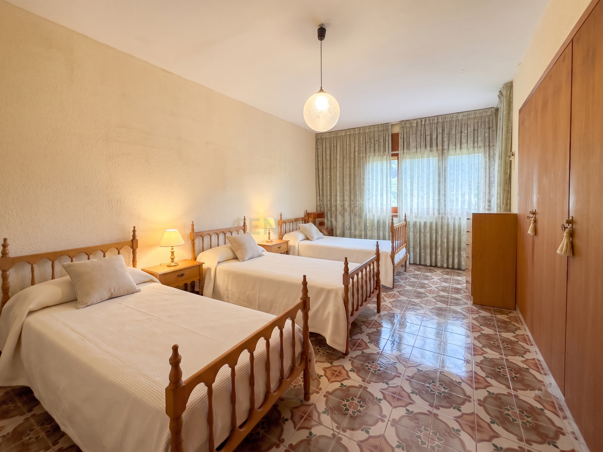Дом в Алелья, Барселона, Испания 6 спален, 349м2 №182388