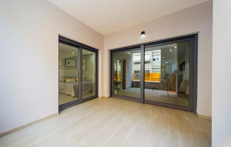 Appartamento a La Mata, Alicante, Spagna 2 camere da letto, 90 mq. N° 109299