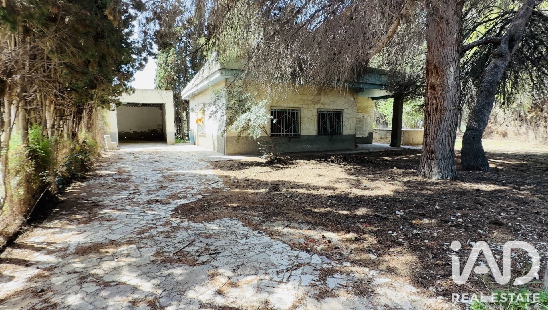 House in Alicante, Spain 12 bedrooms, 478 sq.m. No. 187661