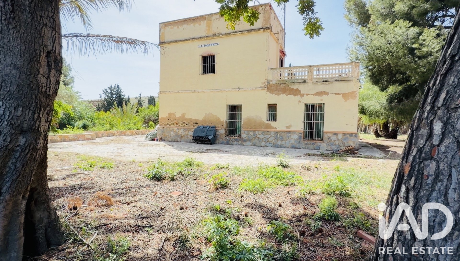 House in Alicante, Spain 12 bedrooms, 478 sq.m. No. 187661