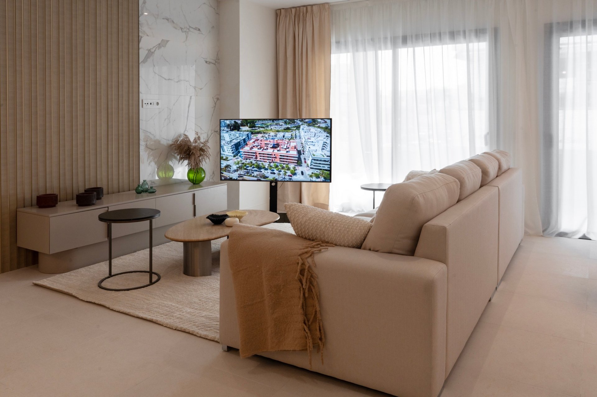 Huoneisto Marbella, Malaga, Espanja 3 makuuhuonetta, 129 m2 No. 136045