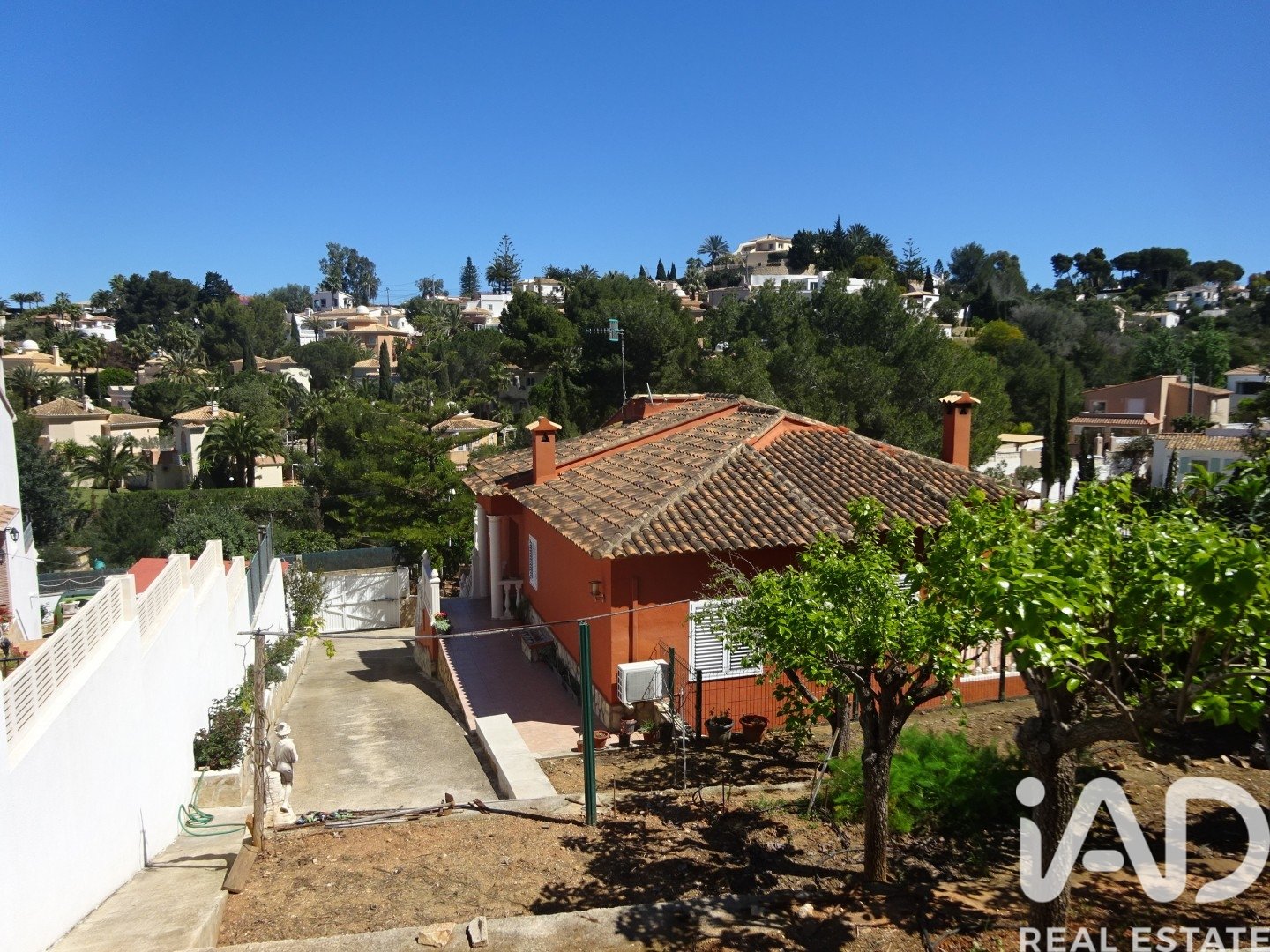 Dom w Denia, Alicante, Hiszpania 3 sypialnie, 215 mkw. nr 152895