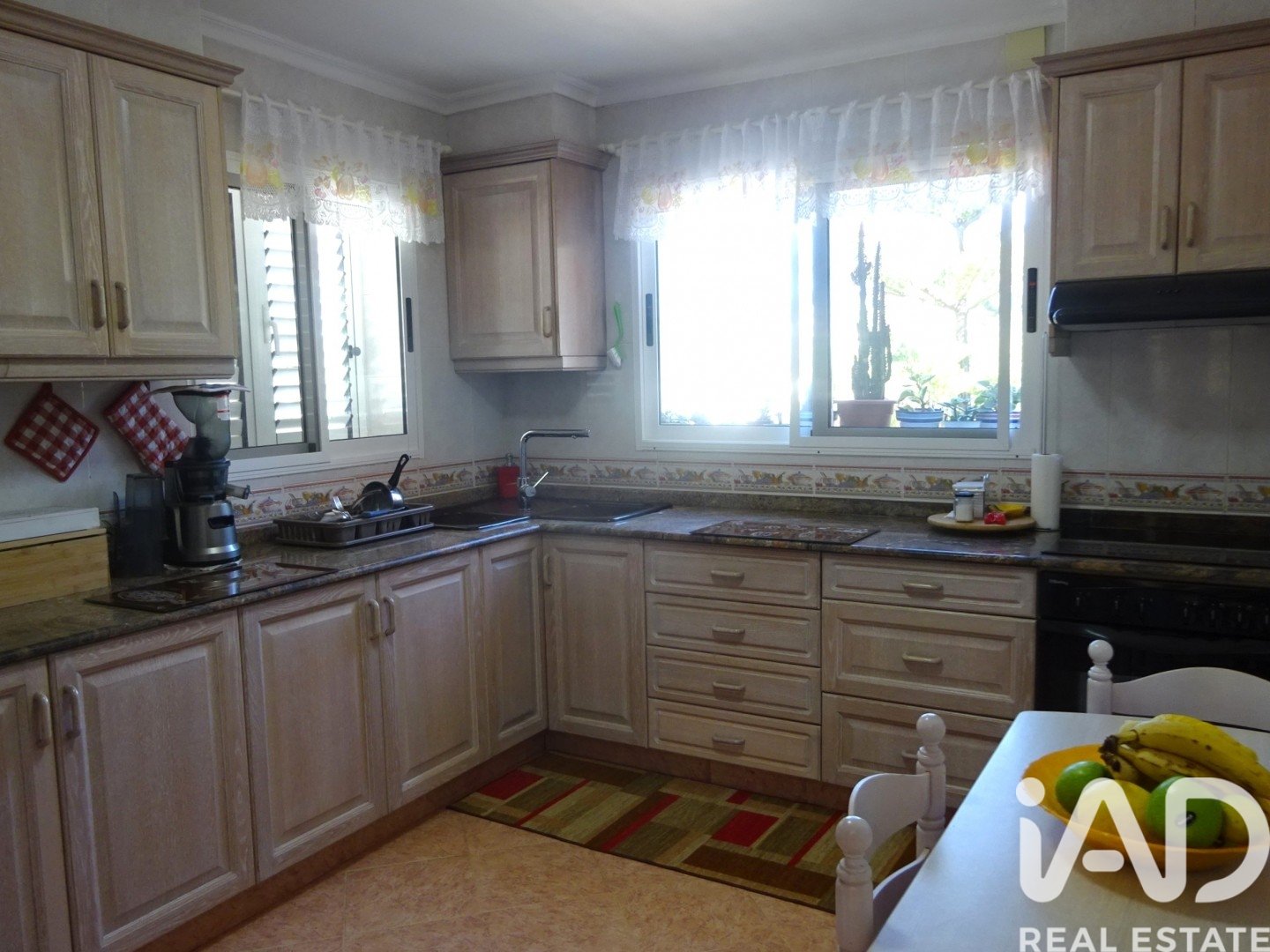 Dom w Denia, Alicante, Hiszpania 3 sypialnie, 215 mkw. nr 152895