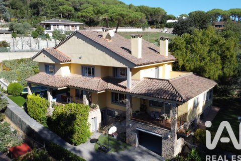 Māja Vallromanes, Barcelona, Spānijā 5 istabas, 498 m2 Nr. 152896