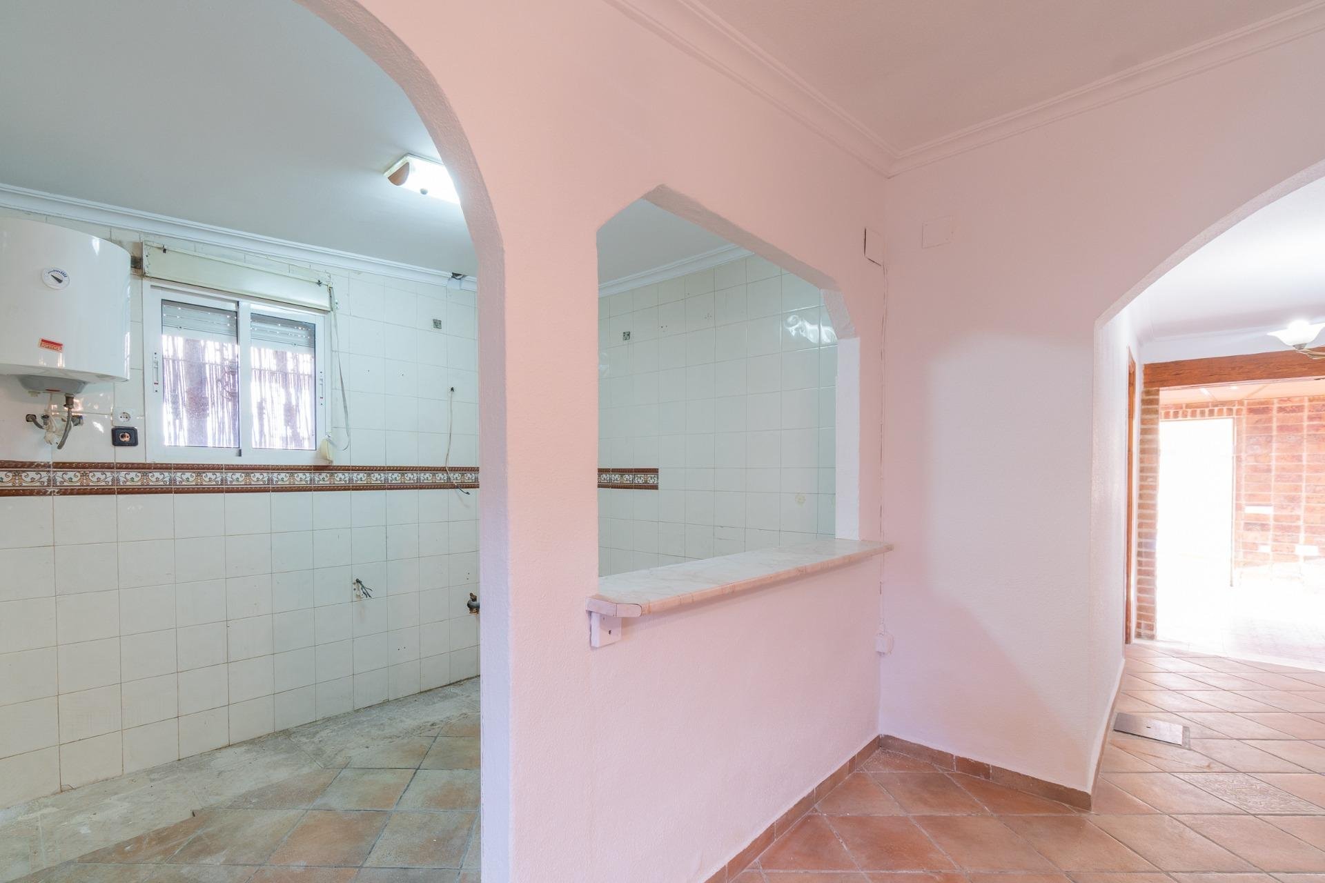 Villa à Torrevieja, Alicante, Espagne 4 chambres, 309 m2 No. 160646