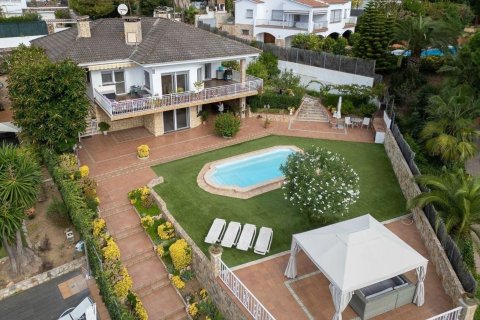 House in Lloret de Mar, Girona, Spanien 6 Schlafzimmer, 423 m2 Nr. 168470