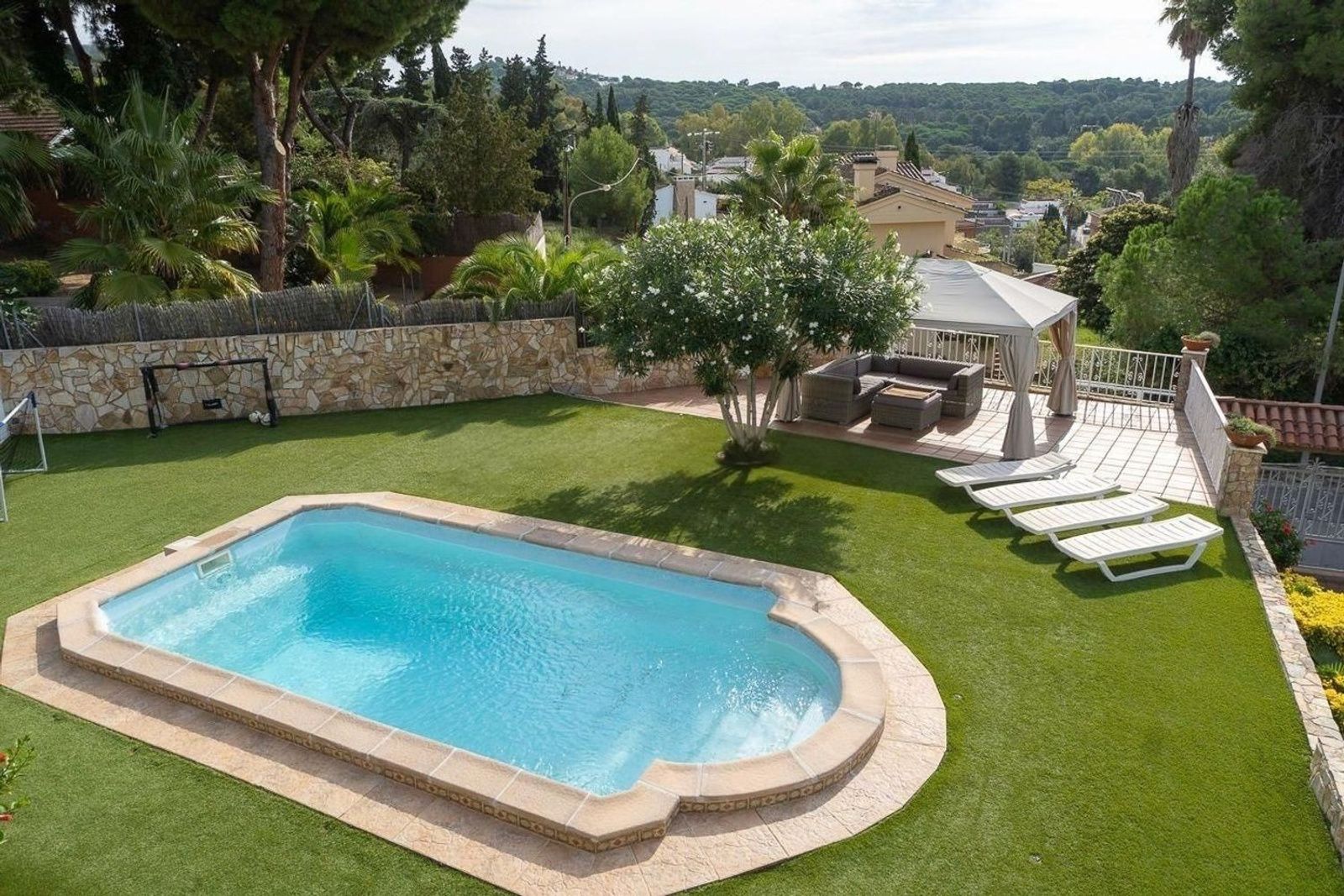 Dom w Lloret de Mar, Girona, Hiszpania 6 sypialni, 423 mkw. nr 168470