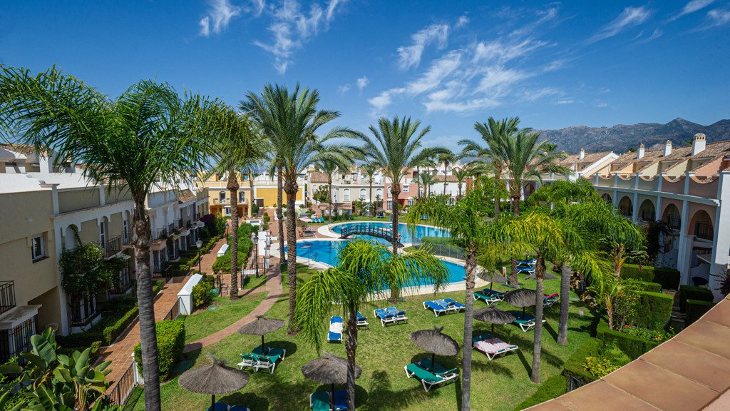 Radhus i Marbella, Malaga, Spanien 3 sovrum, 235 kvm. Nr. 104089