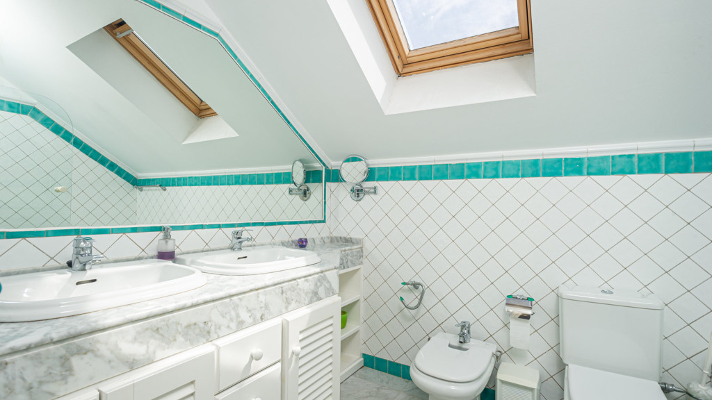 Radhus i Marbella, Malaga, Spanien 3 sovrum, 235 kvm. Nr. 104089