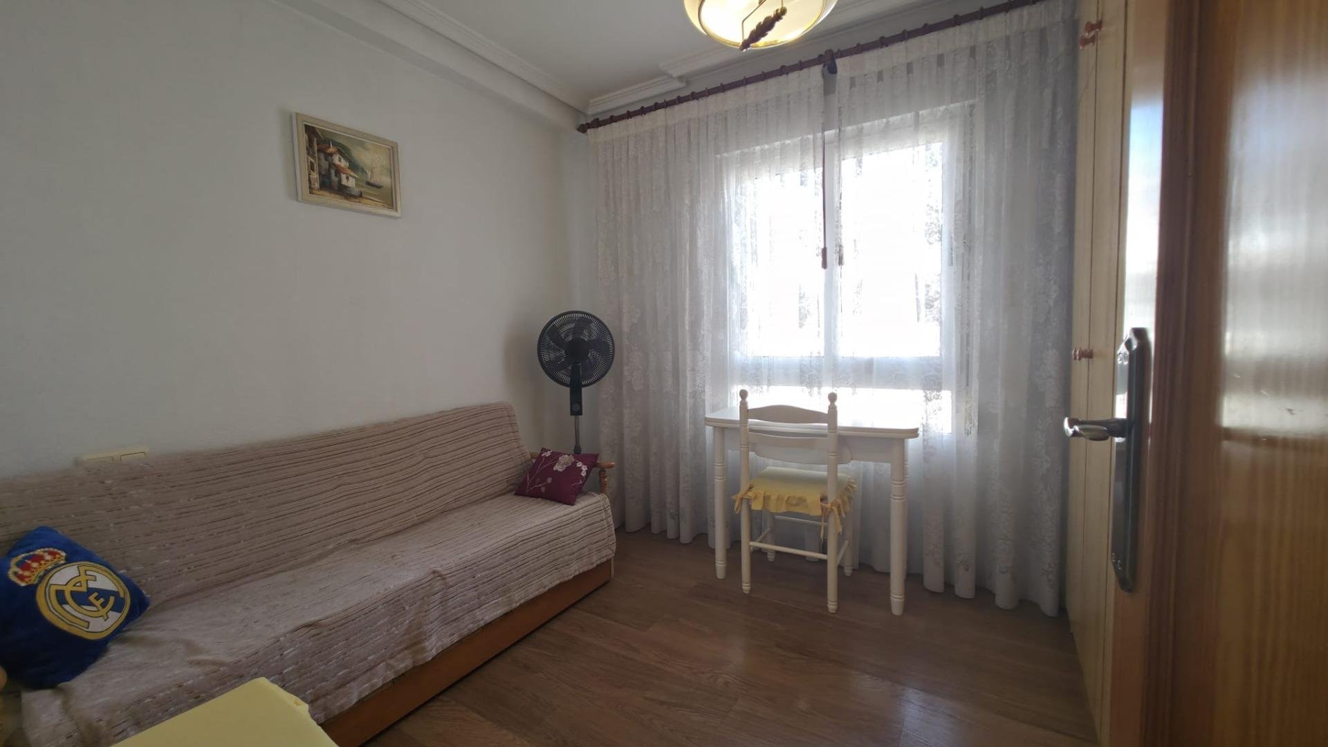 Appartamento a Torrevieja, Alicante, Spagna 3 camere da letto, 129 mq. N° 191717