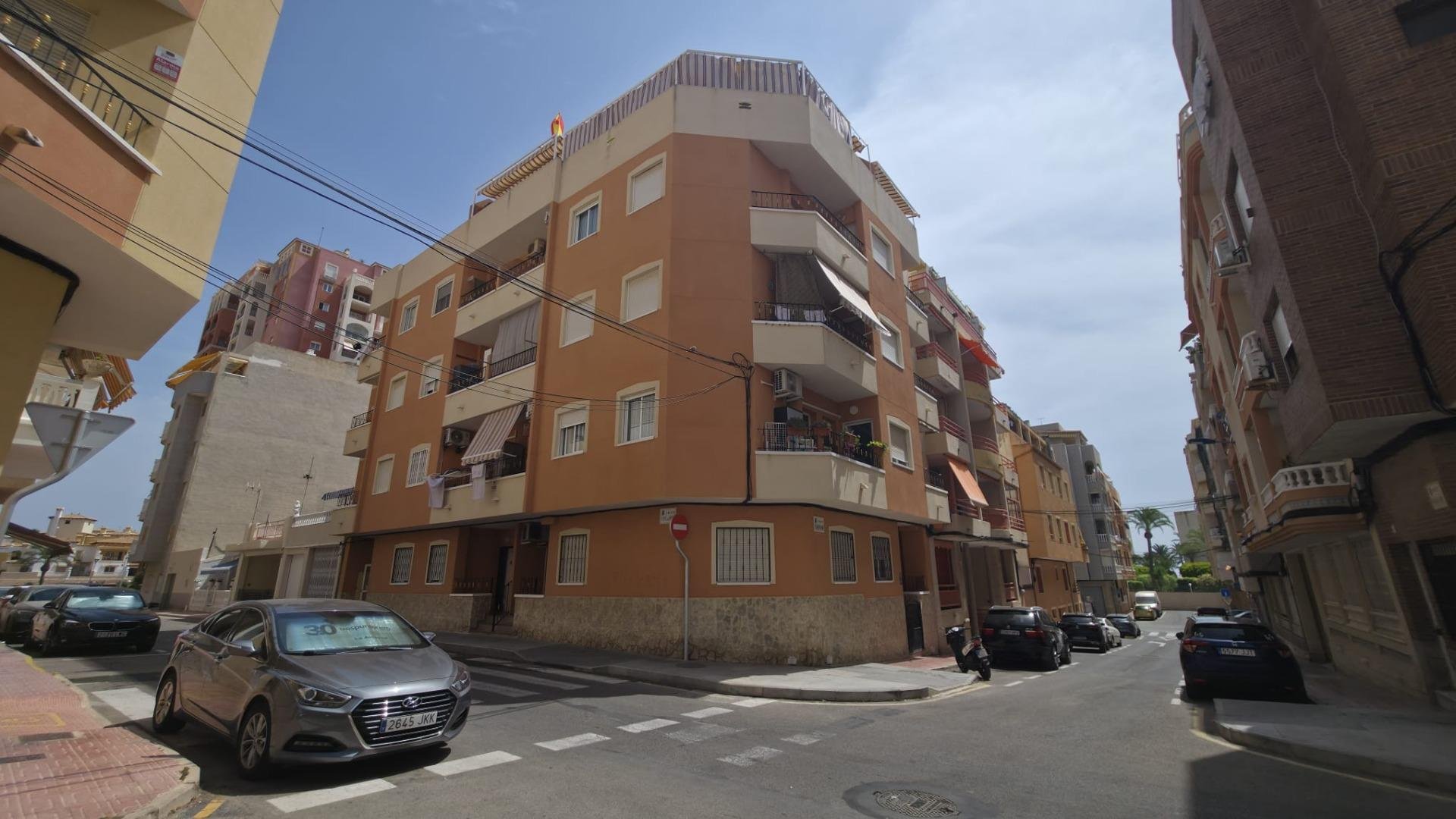 Lägenhet i Torrevieja, Alicante, Spanien 1 sovrum, 50 kvm. Nr. 191718
