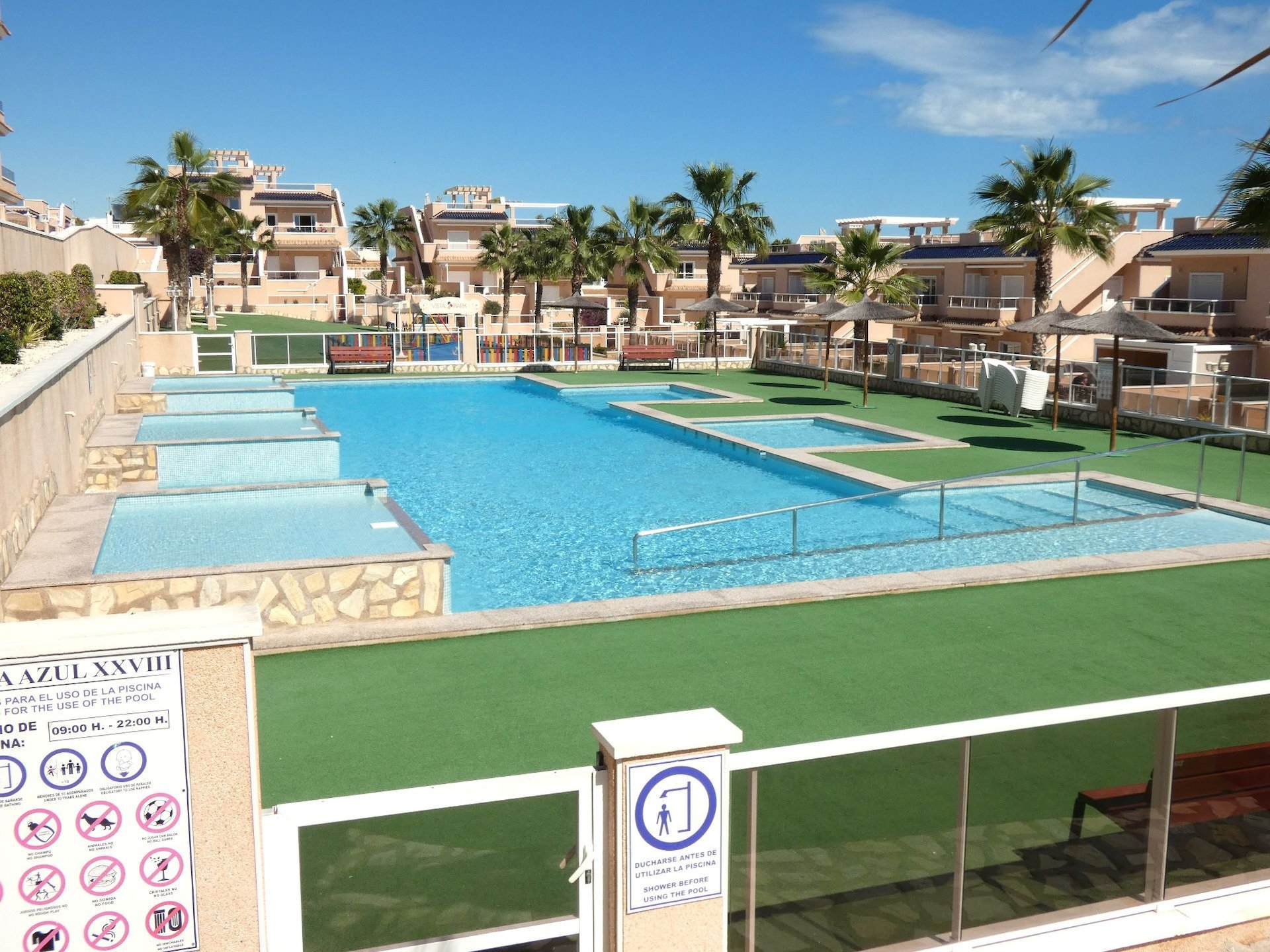 Appartamento a Torrevieja, Alicante, Spagna 3 camere da letto, 82 mq. N° 188913