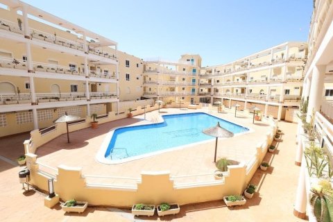 Apartment in Alicante, Spain 3 bedrooms, 101 sq.m. No. 190394