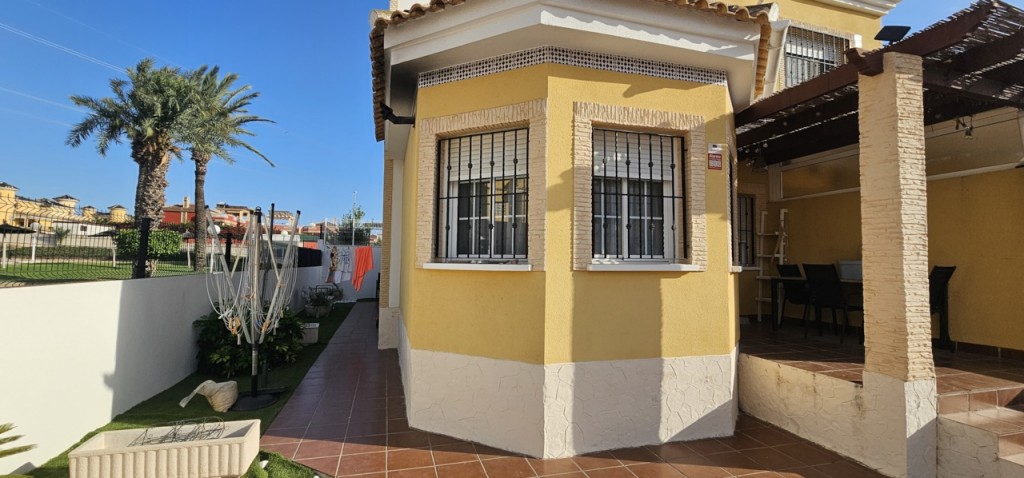 Huvila Lo Crispin, Alicante, Espanja 3 makuuhuonetta, 101 m2 No. 190392