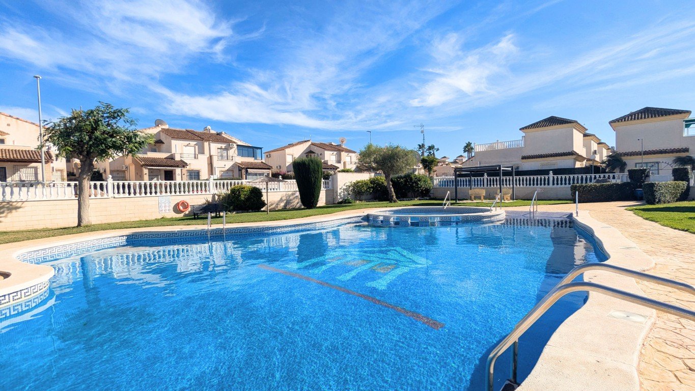 Huvila Lo Crispin, Alicante, Espanja 3 makuuhuonetta, 93 m2 No. 190391