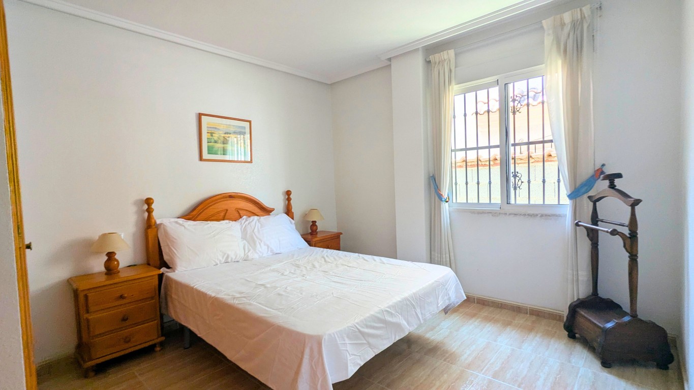 Huvila Lo Crispin, Alicante, Espanja 3 makuuhuonetta, 93 m2 No. 190391