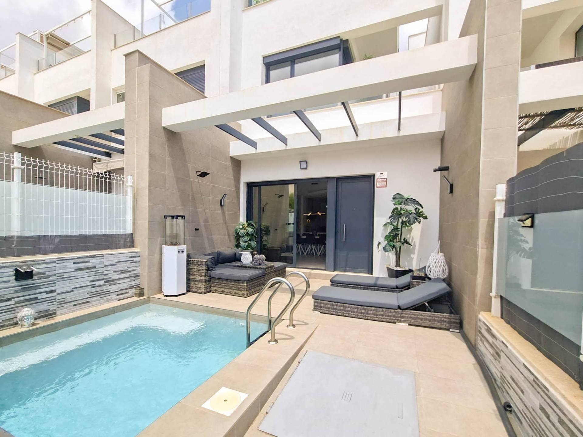 Huvila Villamartin, Alicante, Espanja 3 makuuhuonetta, 95 m2 No. 190396