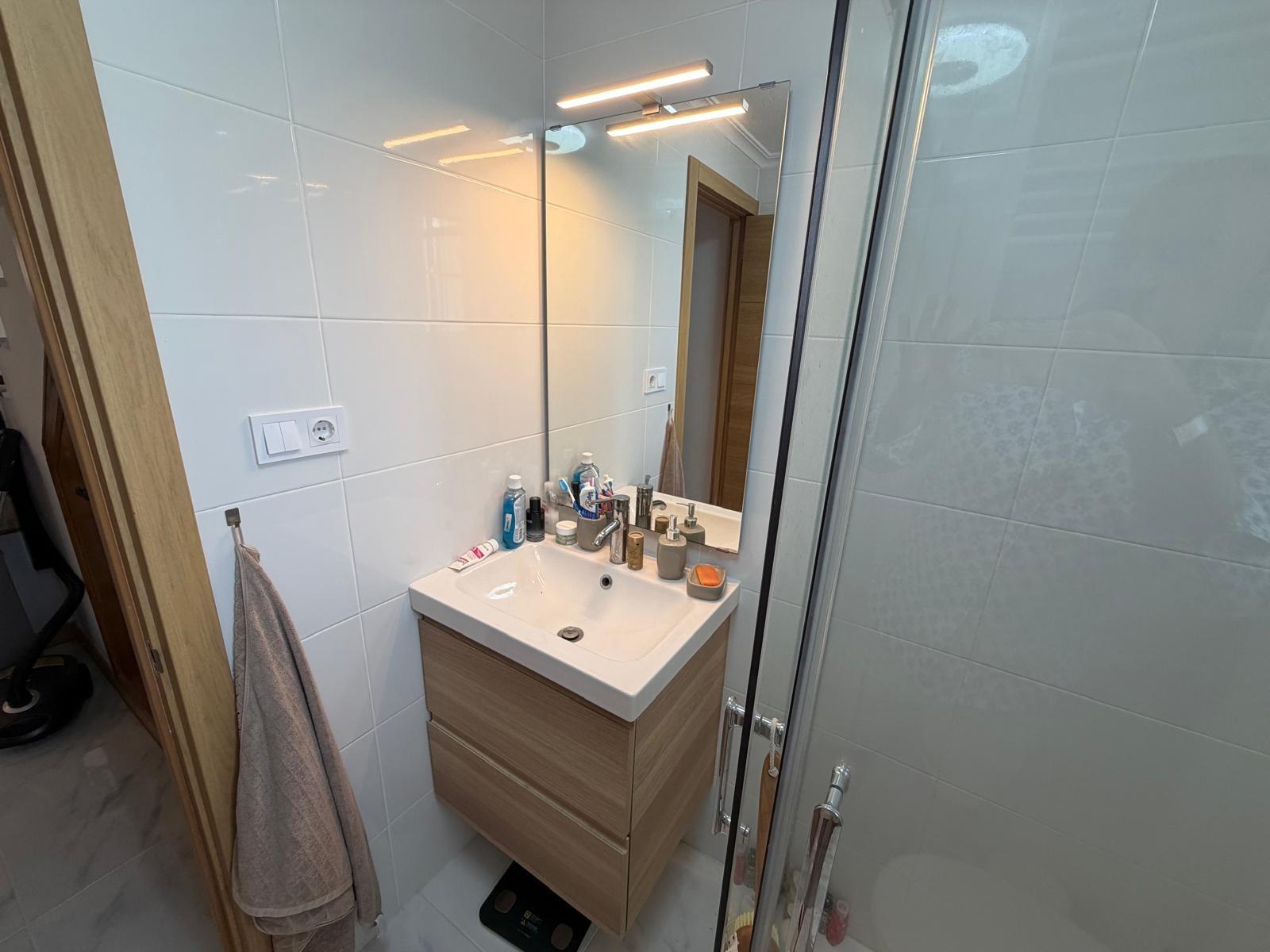 Bungalow in Torrevieja, Alicante, Spain 3 bedrooms, 85 sq.m. No. 190395