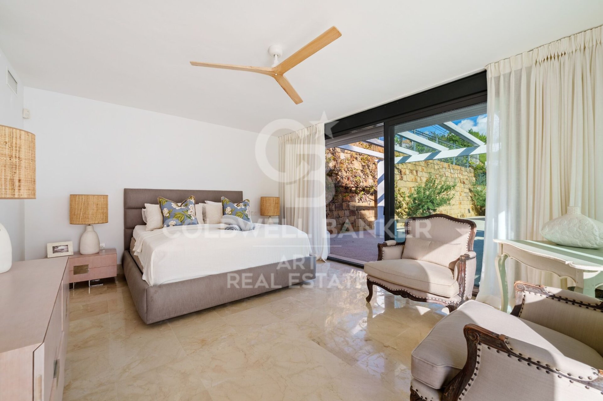 Villa Marbella, Malaga, Spānijā 4 istabas, 248 m2 Nr. 179118