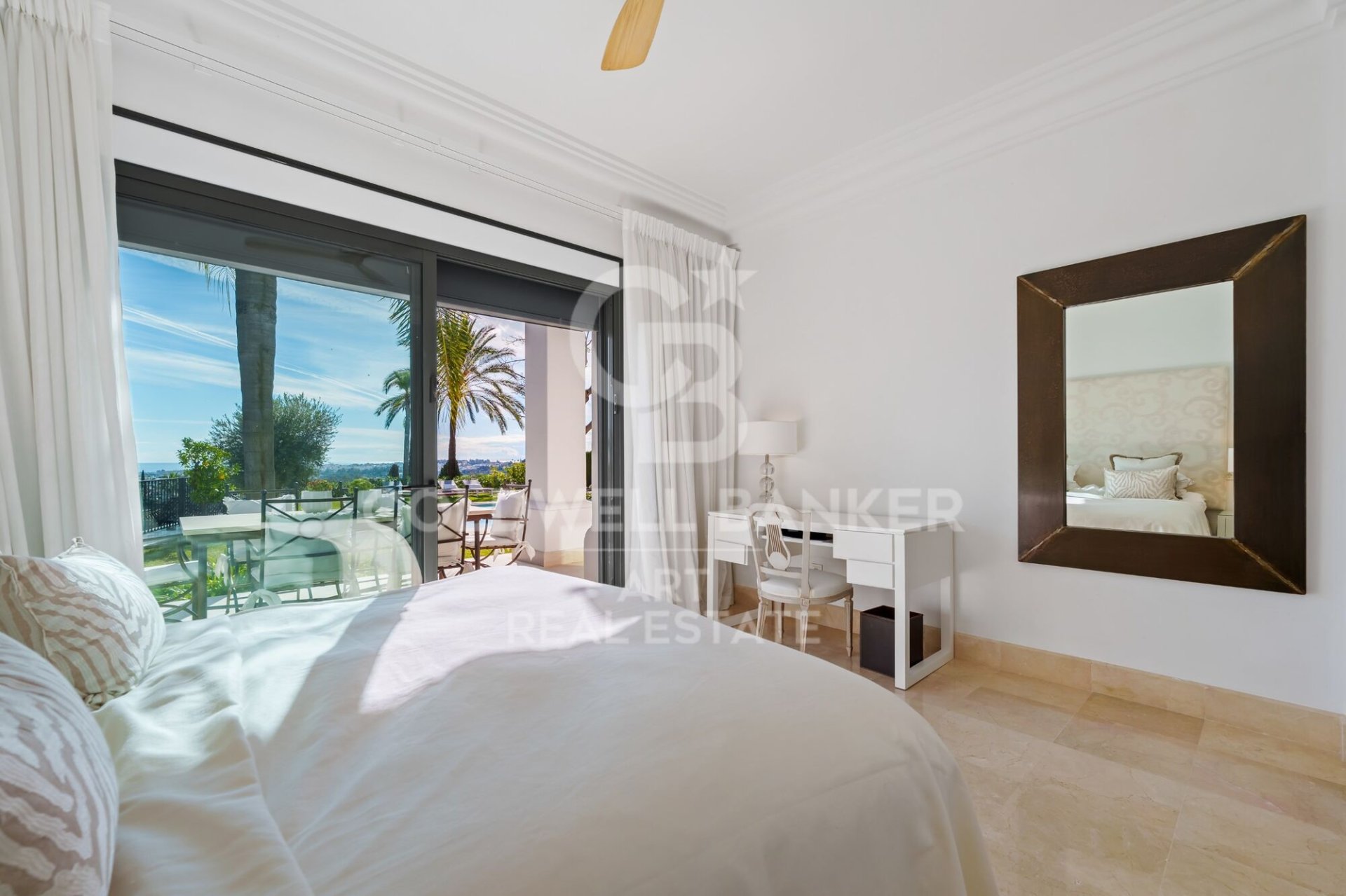 Villa Marbella, Malaga, Spānijā 4 istabas, 248 m2 Nr. 179118