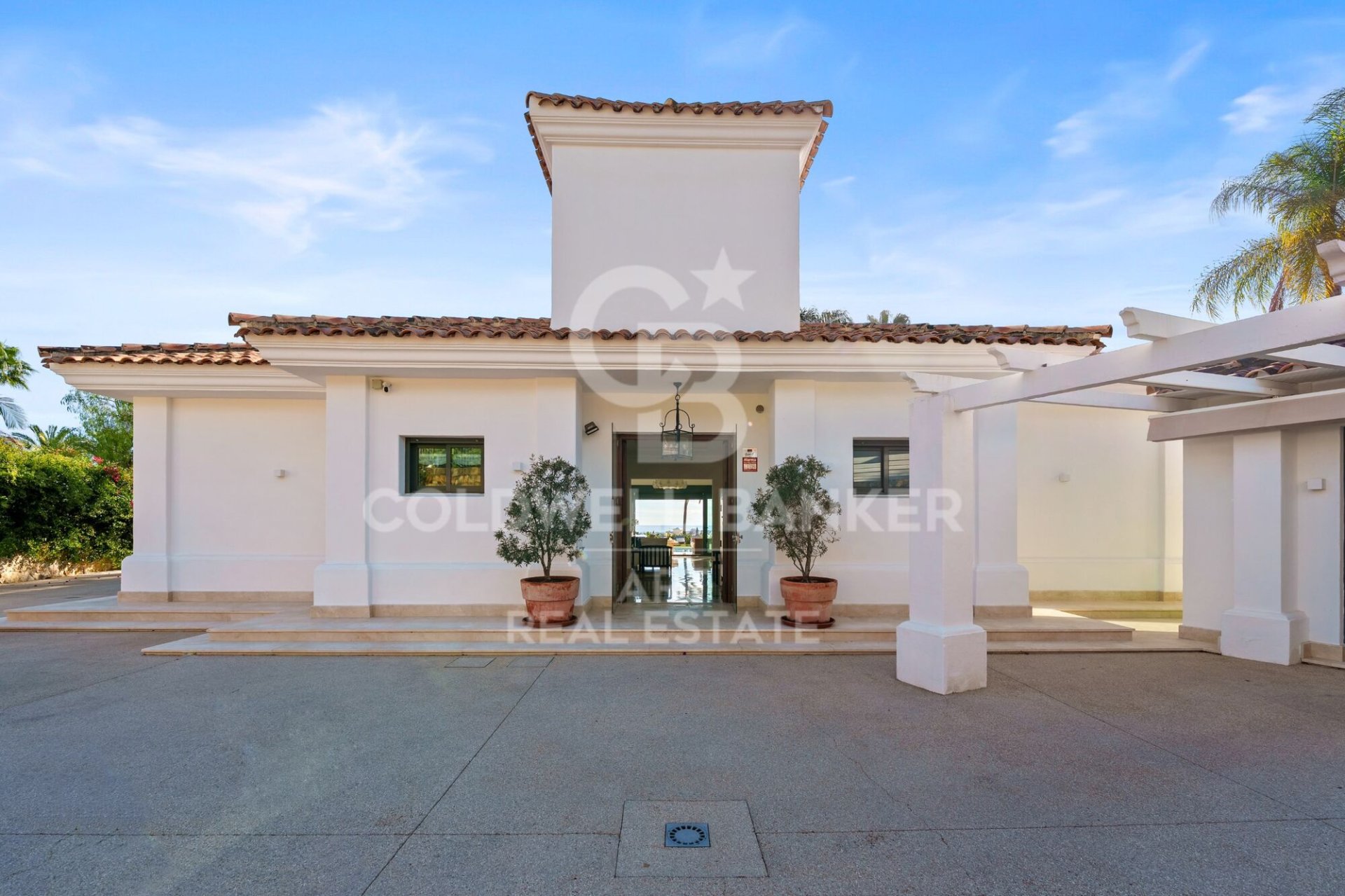Villa Marbella, Malaga, Spānijā 4 istabas, 248 m2 Nr. 179118