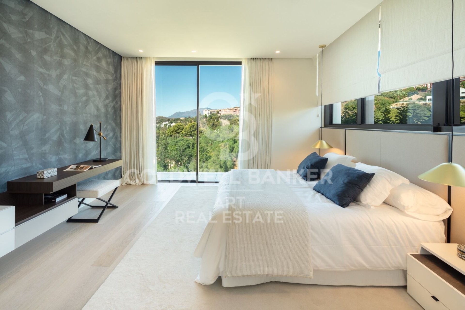 Villa i Benahavis, Malaga, Spanien 7 sovrum, 851 kvm. Nr. 179119