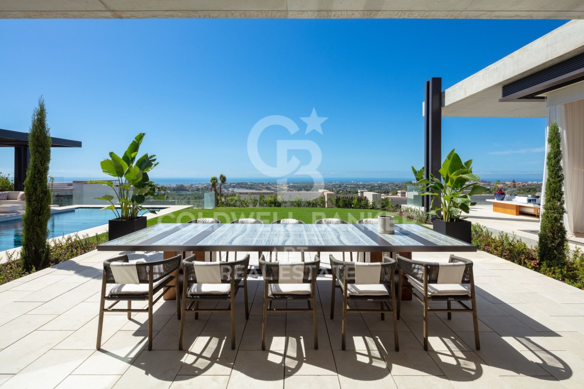 Villa i Benahavis, Malaga, Spanien 7 sovrum, 851 kvm. Nr. 179119